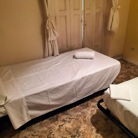 Santo Domingo Rooms Madrid Exterior foto